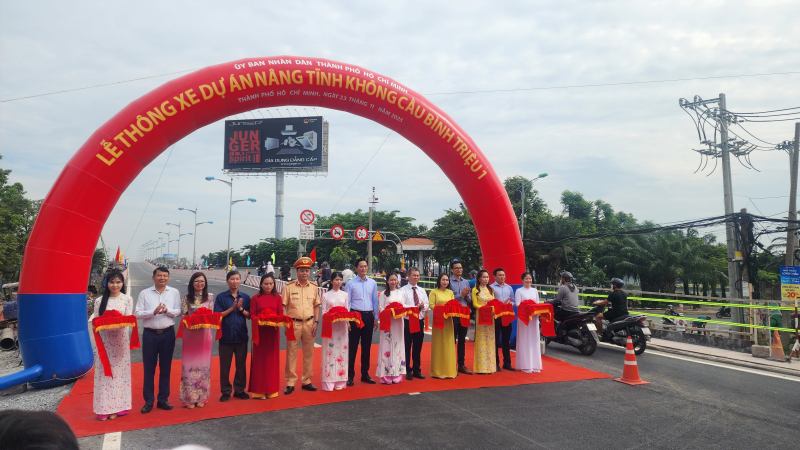 Thông xe cầu Bình Triệu 1 sớm hơn 1 tháng